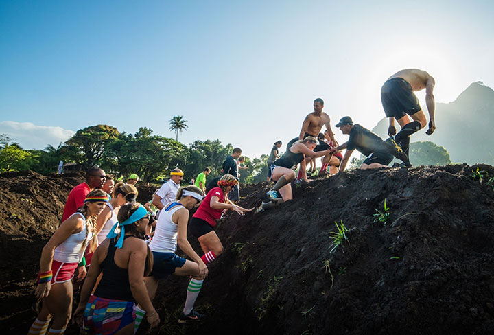 Participants gathered together to celebrate their completion of the 2015 Makahiki Challege –  Makahikichallenge.com